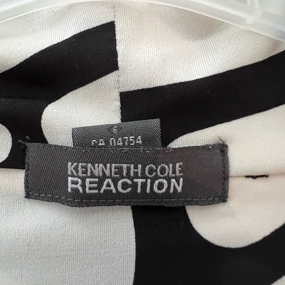 Kenneth Cole Reaction black and white top, good condition - Picture 4 of 5